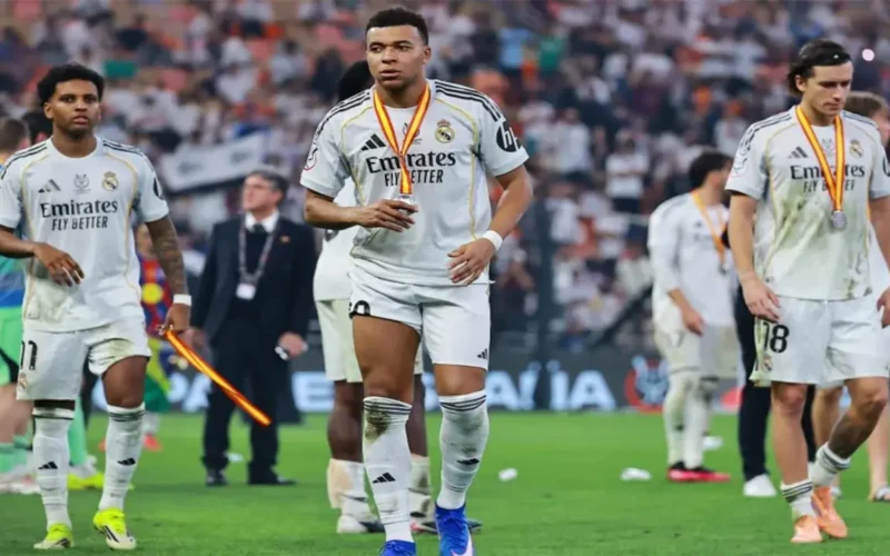 ستة لاعبي ريال مدريد يجتازون فحوصات طبية قبل كأس الملك الإسباني 2025